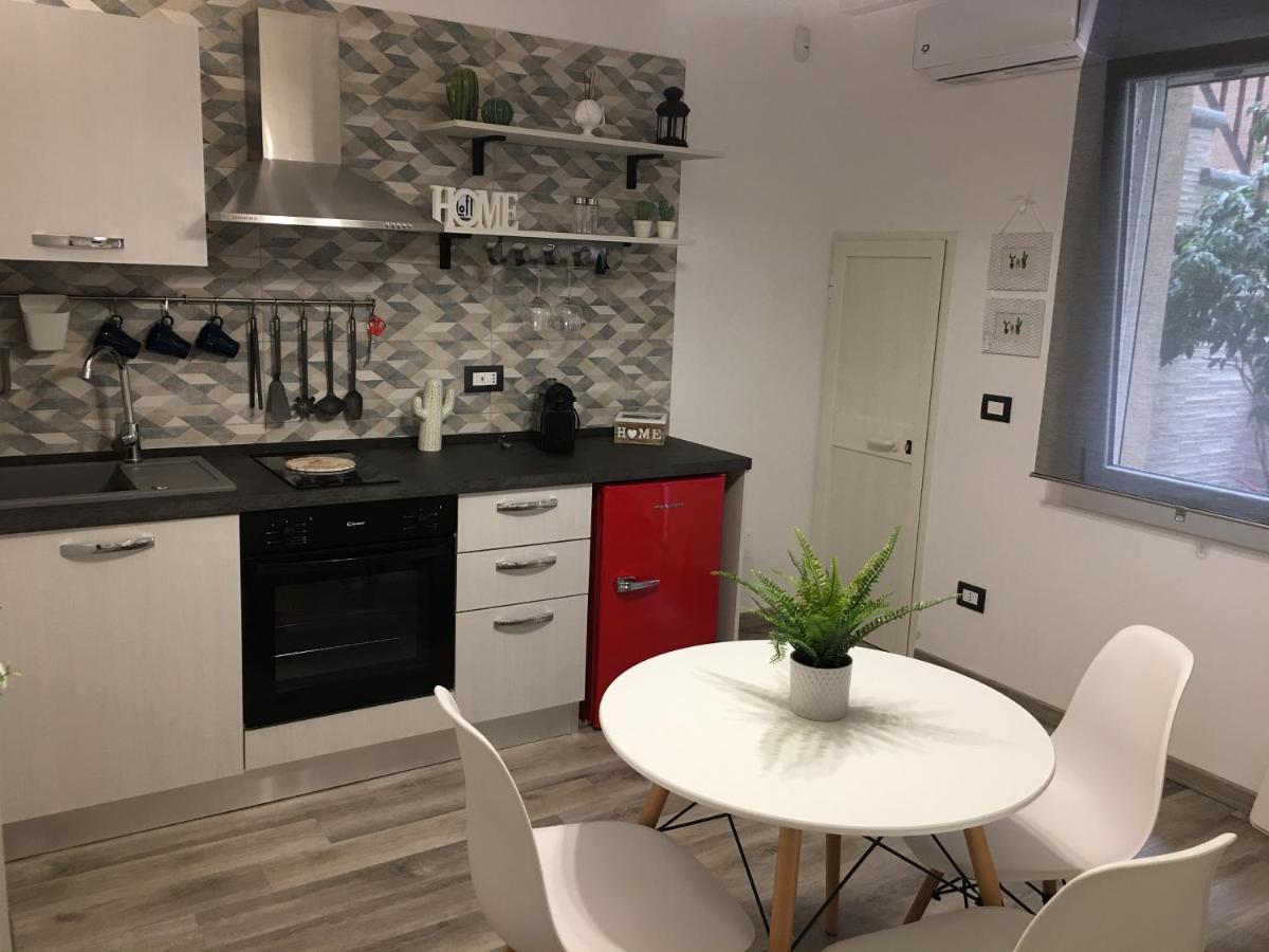 Loft27 Apartment Taranto Bagian luar foto